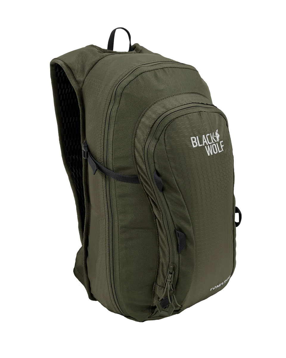 Black wolf contour clearance 28l day pack