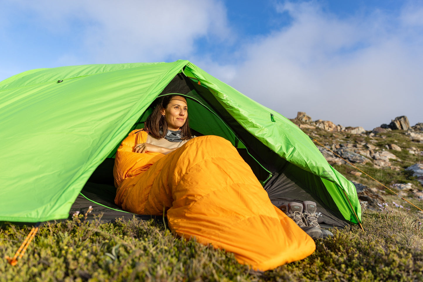 Understanding Sleeping Bag Temperature Ratings (Without the Confusion)