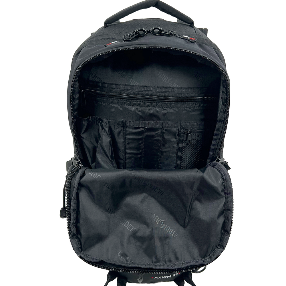 Black wolf top 40 litre backpack